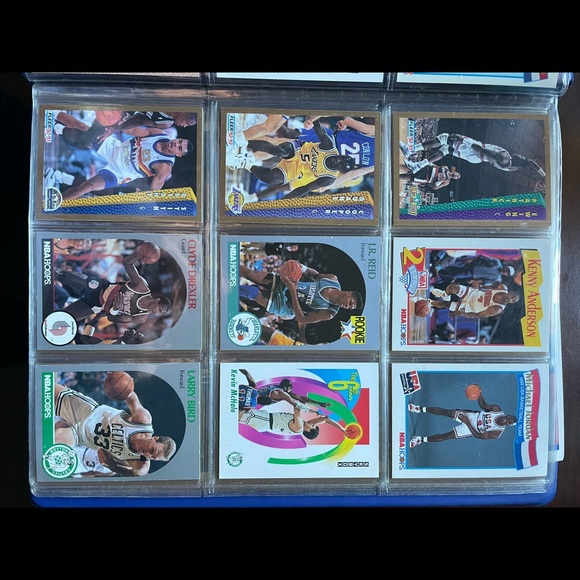 Rookie and Rare Vintage Basketball Cards - Picture 5 of 6